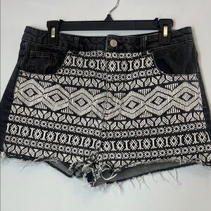 TOPSHOP‎ Women's Black & Cream Aztec Embroidered Patterned Denim Women Shorts 14